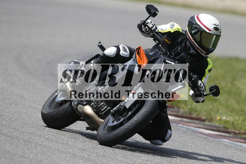 /27 12.06.2025 Ducati Schweiz Trackday Warmup  ADR/gruen-vert/29